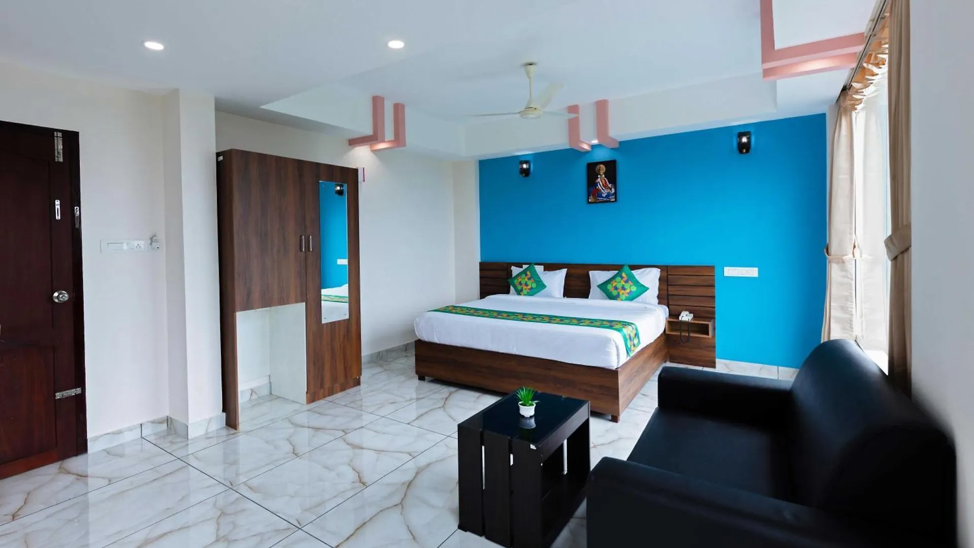 Treebo Airsuite Airport Hotel Kochi 3*,